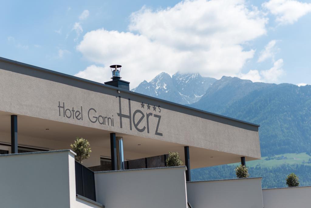 Hotel Garni Herz Tirol Buitenkant foto